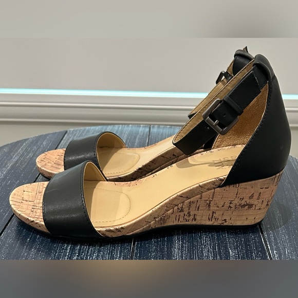 Naturalizer Cami Wedges - Picture 5 of 8